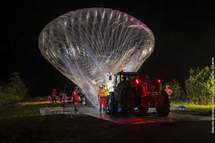 Gonflage du ballon stratosphérique BalMan.