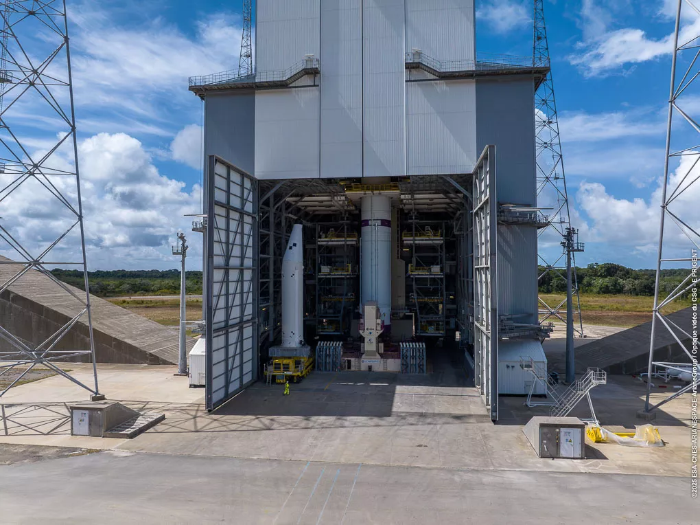 Transfert booster Ariane 6 vers pas de tir