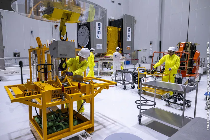 Pose satellites galileo L14 sur palette