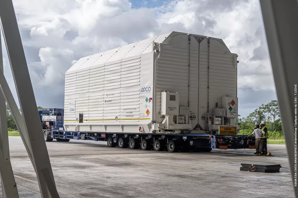 Arrivée convoi ULPM et LLPM Ariane 6 au CSG 