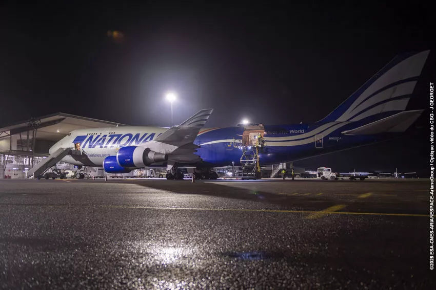 [Bild: VA267_Arrivee%20CU1_Aeroport%20Felix%20E...k=PT_aHlTI]