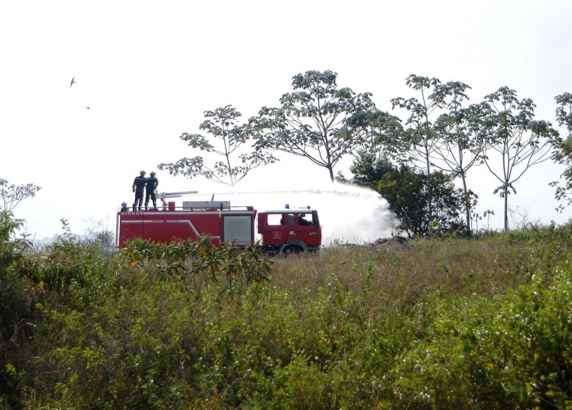 Intervention de la BSPP lors d&#039;un feu de savane