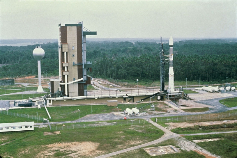 La 1ere Ariane sur son ensemble de lancement, le 24 décembre1979