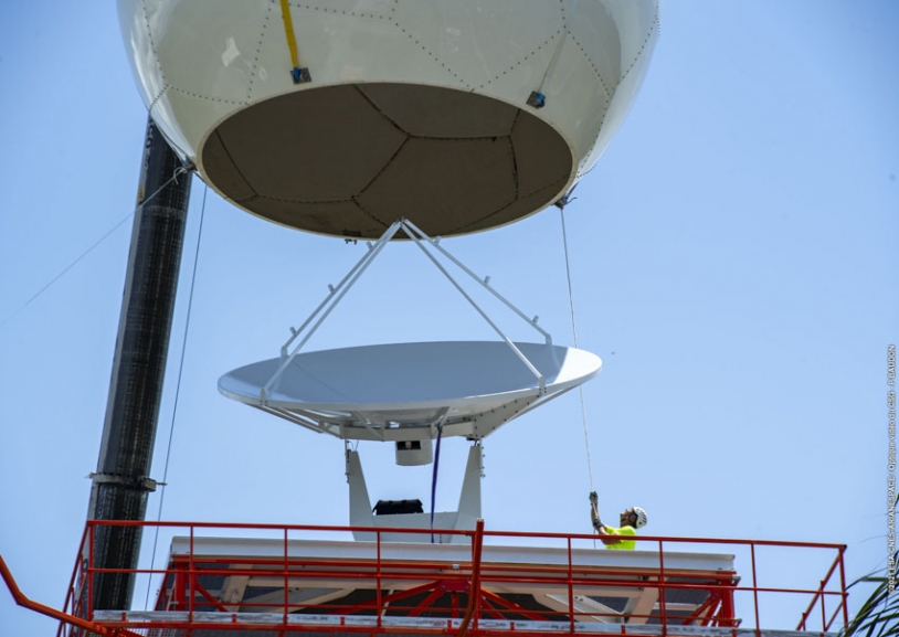 ROMEO - installation du nouveau radar météo au site météo du CSG